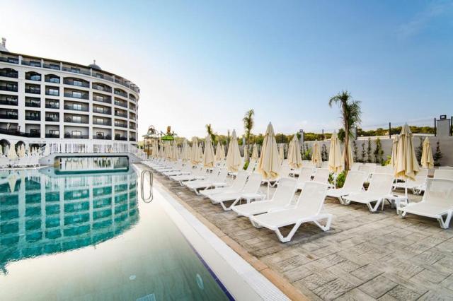 Side Moon Palace Hotel