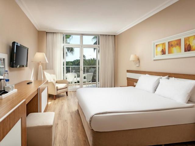 Dobedan World Palace Kemer