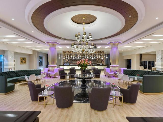 Dobedan World Palace Kemer