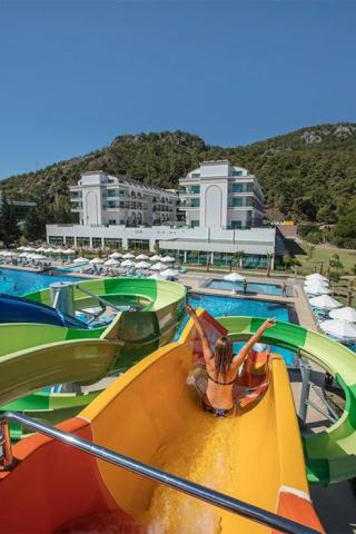 Dosinia Luxury Resort