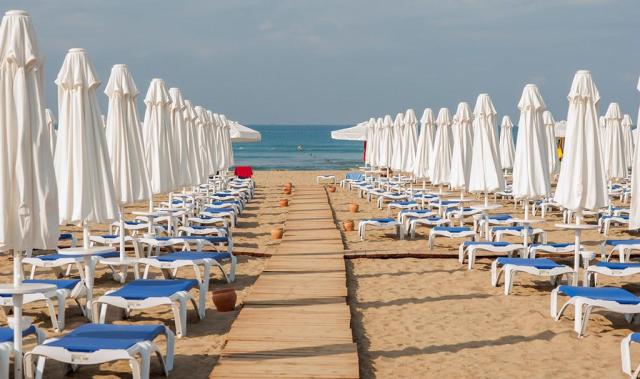 Dream World Aqua Hotel