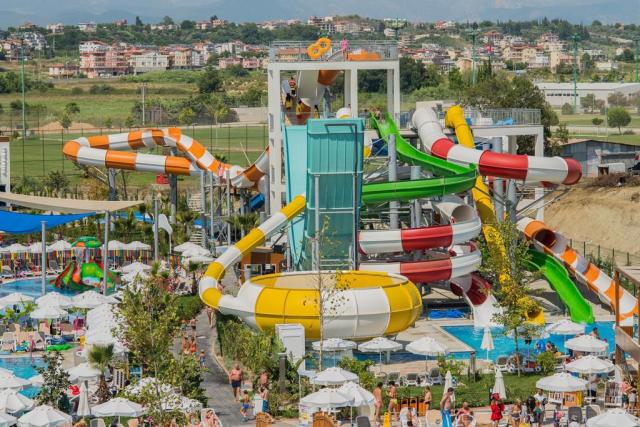 Dream World Aqua Hotel