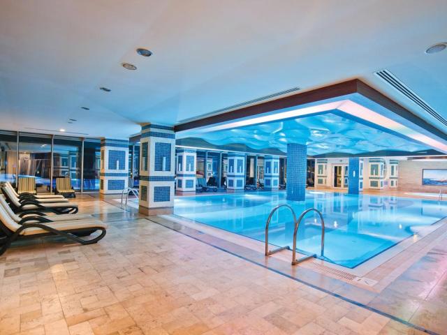 Kamelya World Fulya Hotel & Spa