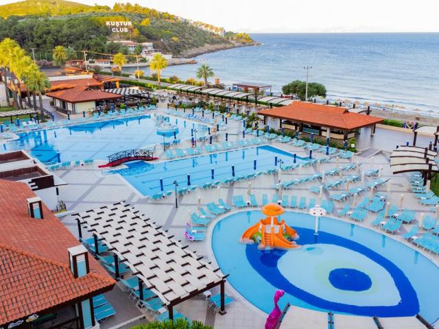 Kustur Club holiday village