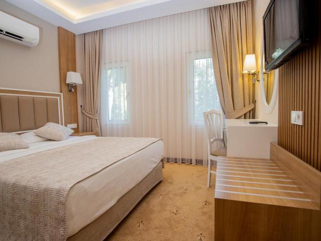 Kustur Club holiday village