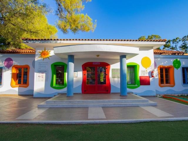 Kustur Club holiday village