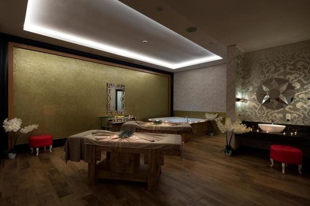 Granada Luxury Beach Avsallar