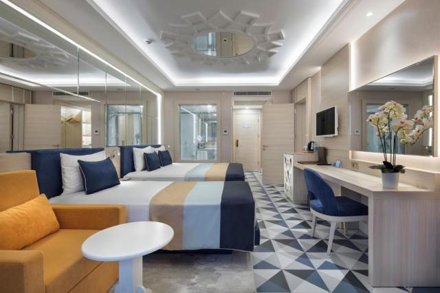 Granada Luxury Beach Avsallar