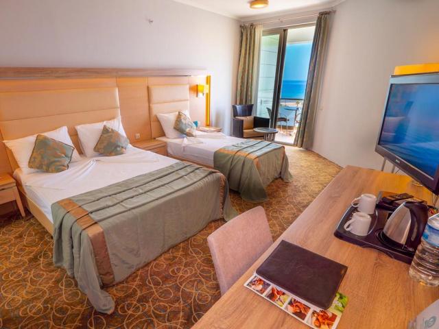 Grand Belish Hotel 