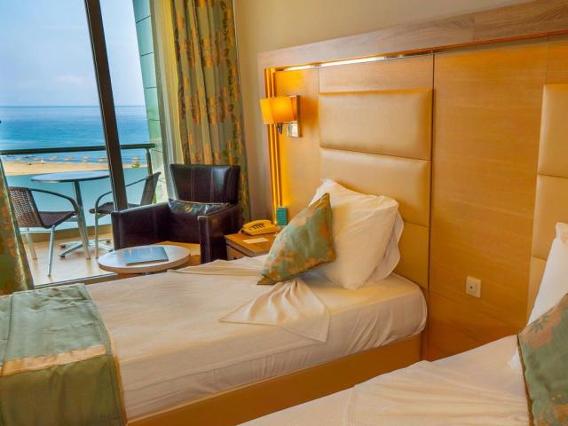 Grand Belish Hotel 
