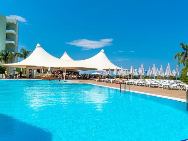 Grand Belish Hotel 