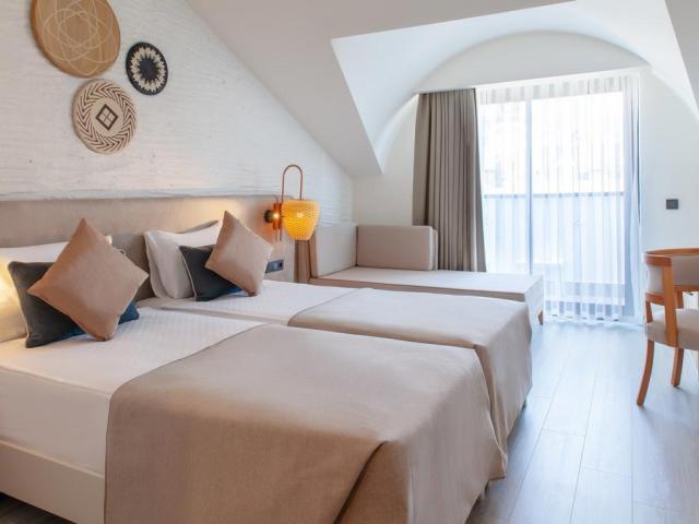 Side Royal Style Hotel 