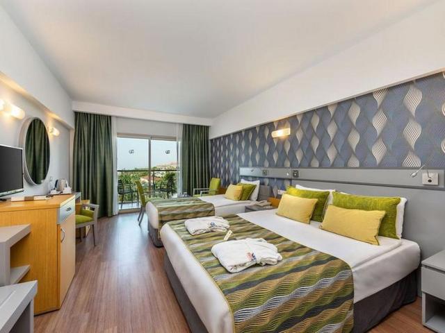 Sunis Kumköy Beach Resort & Spa