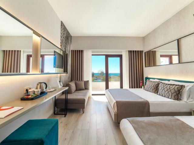 Club Hotel Turan Prince World