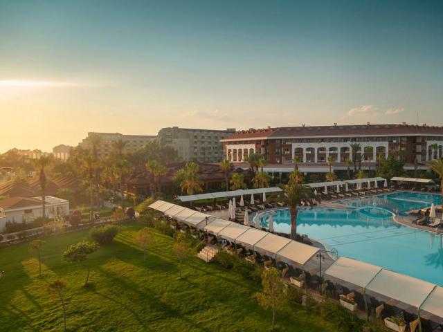 Club Hotel Turan Prince World