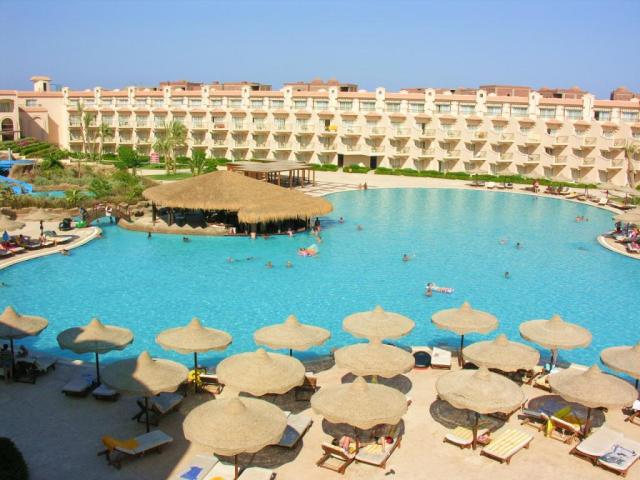 Pyramisa Sahl Hasheesh Resort