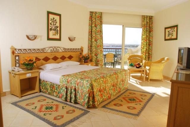 Pyramisa Sahl Hasheesh Resort