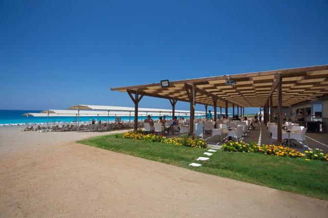 Calido Maris Beach Resort