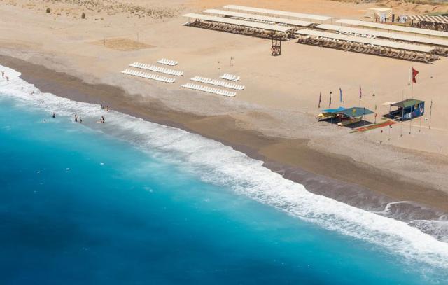 Calido Maris Beach Resort