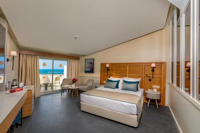 Bella Resort Hotel & Spa