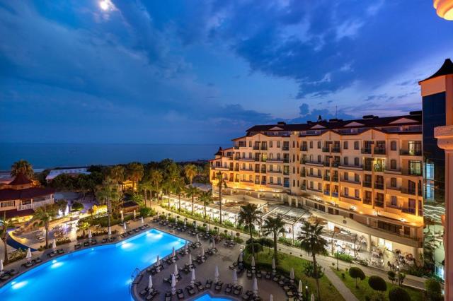 Bella Resort Hotel & Spa