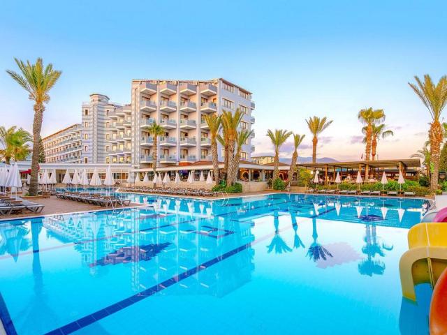 Caretta Beach Hotel