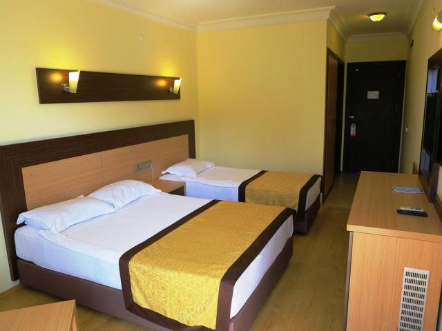 Caretta Beach Hotel