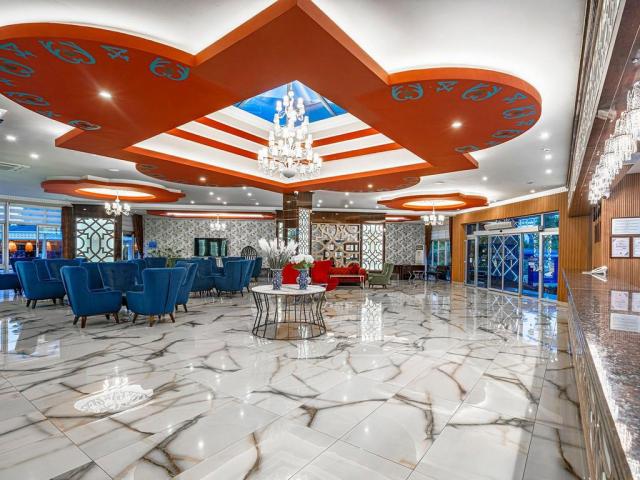 Caretta Beach Hotel