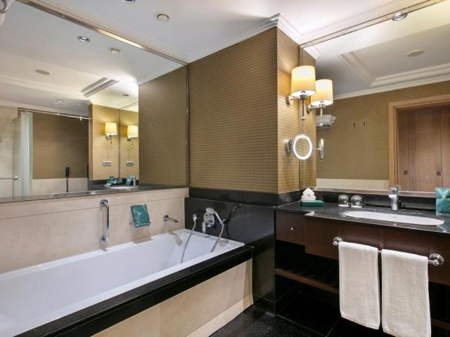 Juju Premier Palace Hotel