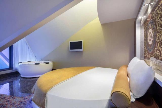 Granada Luxury Resort & Spa