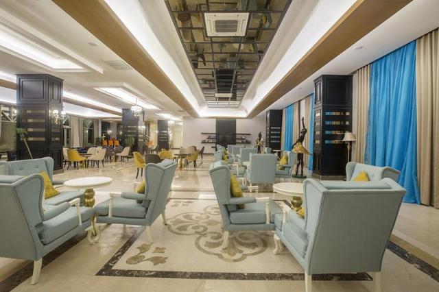 J'adore Deluxe Hotel & Spa