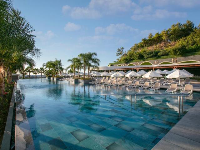 Mylome Luxury Hotel and Resort