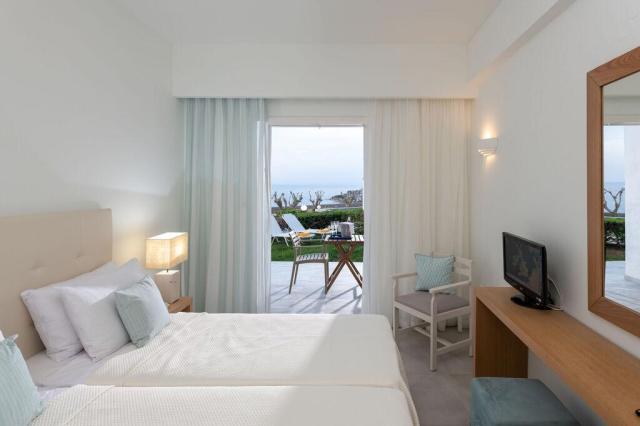 Hotel Maritimo Beach