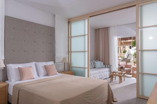 Hotel Maritimo Beach