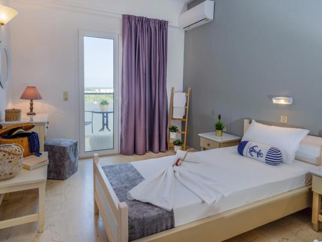 Pasiphae Hotel