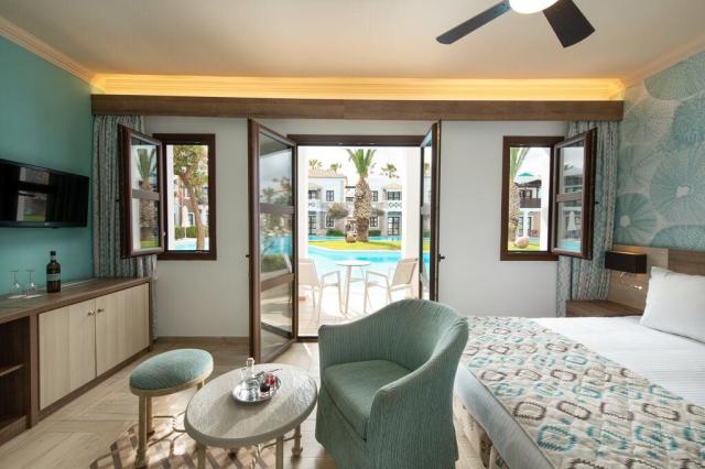 Mitsis Royal Mare Thalasso Resort