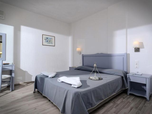 Hersonissos Village Hotel