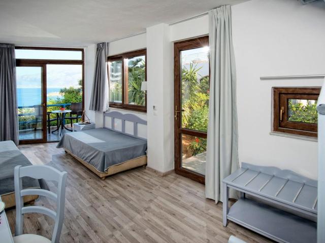 Hersonissos Village Hotel