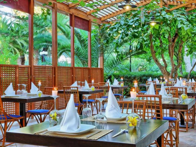 Apollonia Beach Resort & Spa