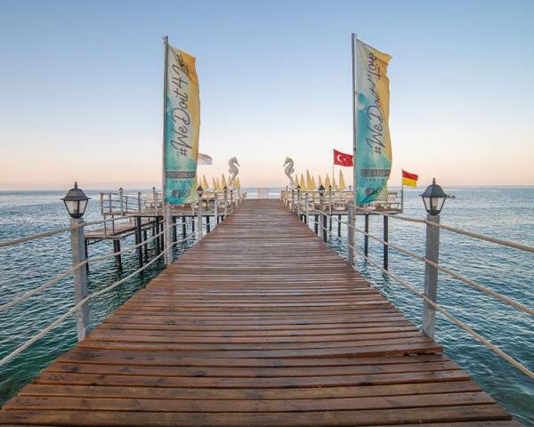 Beach Club Doganay Hotel