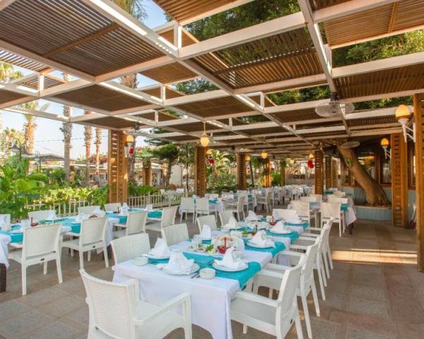 Beach Club Doganay Hotel