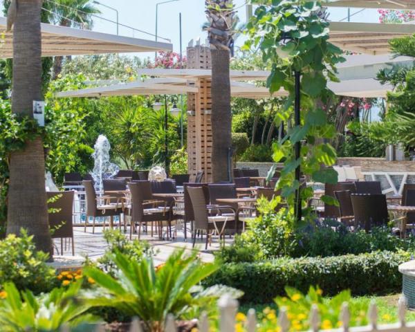 Beach Club Doganay Hotel
