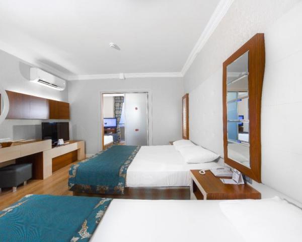 Beach Club Doganay Hotel
