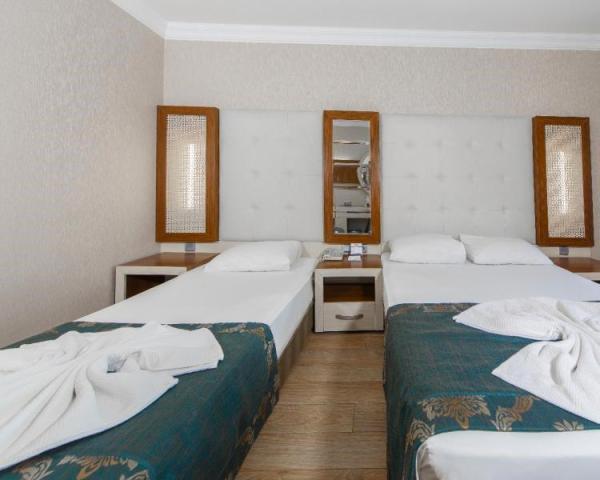 Beach Club Doganay Hotel