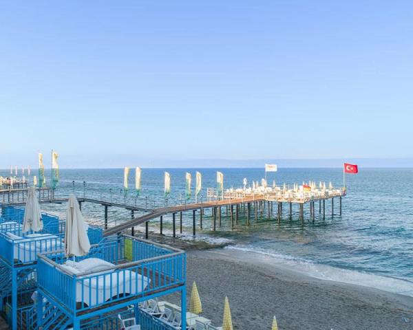Beach Club Doganay Hotel