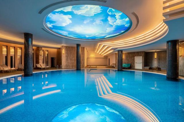 Arnor De Luxe Hotel & Spa
