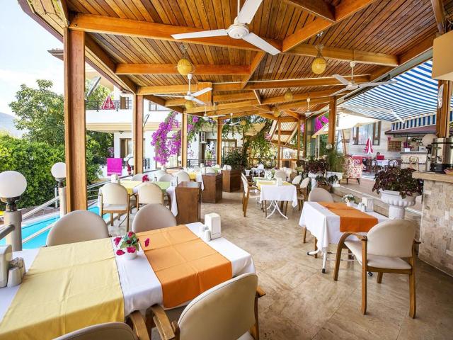 Villa Sonata Apart Hotel