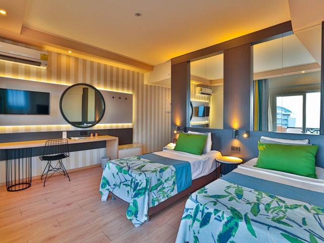 Eos Beach Resort