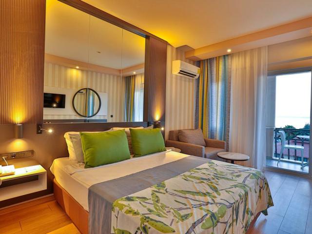 Eos Beach Resort