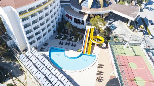 Side Alegria Hotel & Spa 